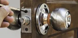 Amber Locksmith Store Troy, MI 248-537-2022 - Emergency-unlock